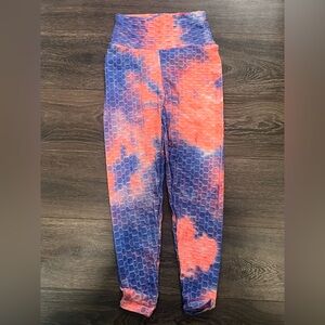 NWOT zenana tie dye leggings